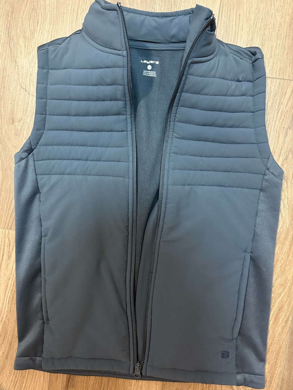 Layer 8 Boys L Athletic fit Vest in Slate Gray